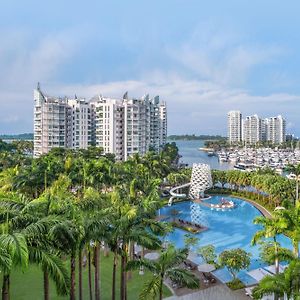 Premier Deluxe Room 2 Queen Beds Balcony Pool View